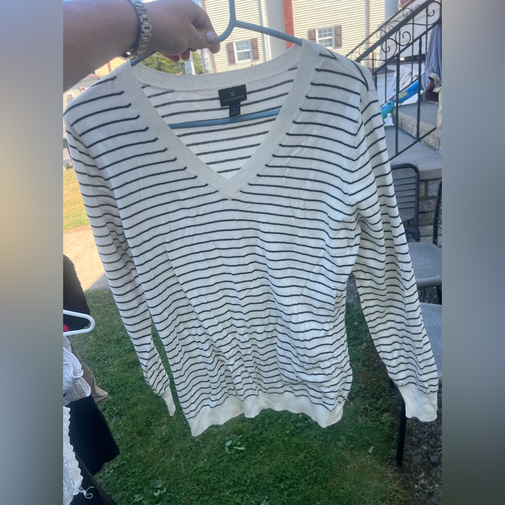 Worthington White and Black Striped Long Sleeve Top